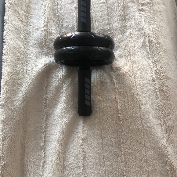 Ab roller - Picture 2 of 2